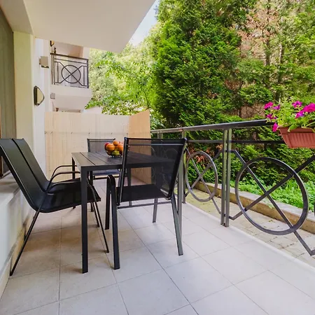 Apartment Family Garden In Complex Iglika With Available Parking *