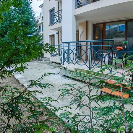 Apartment Family Garden In Complex Iglika With Available Parking